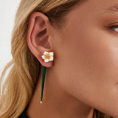 Earrings Iris featuring green stems and delicate white blossoms with golden accents, embodying nature's elegance.