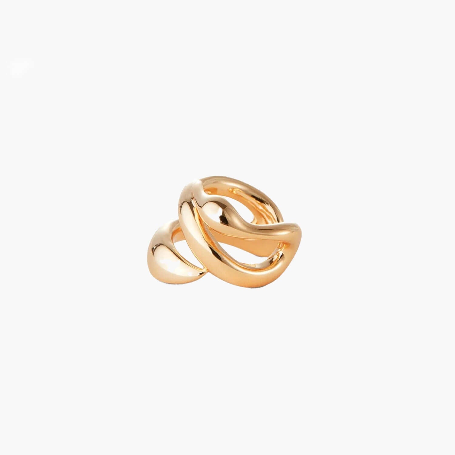 Earcuff Flow in a sculptural design, made of brass and 18K gold-plated material, showcasing bold and organic shape.