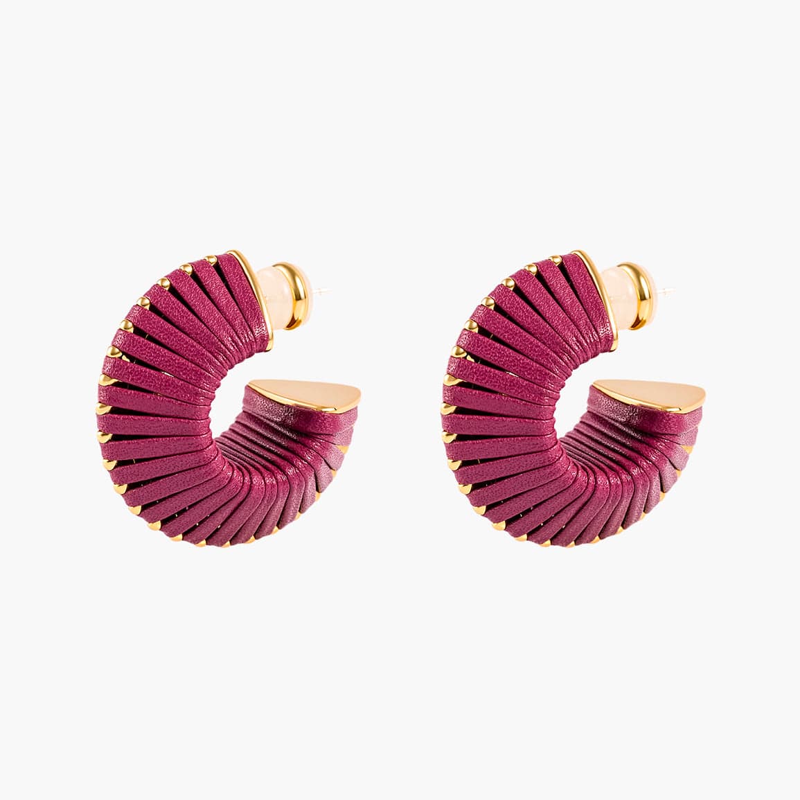 Earrings Arc featuring a bold curved design in burgundy faux leather and 18k gold accents, embodying modern elegance.