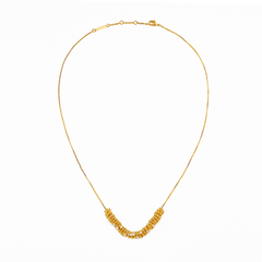 Necklace Align featuring radiant rings in 18k gold with a sleek, minimalistic design.