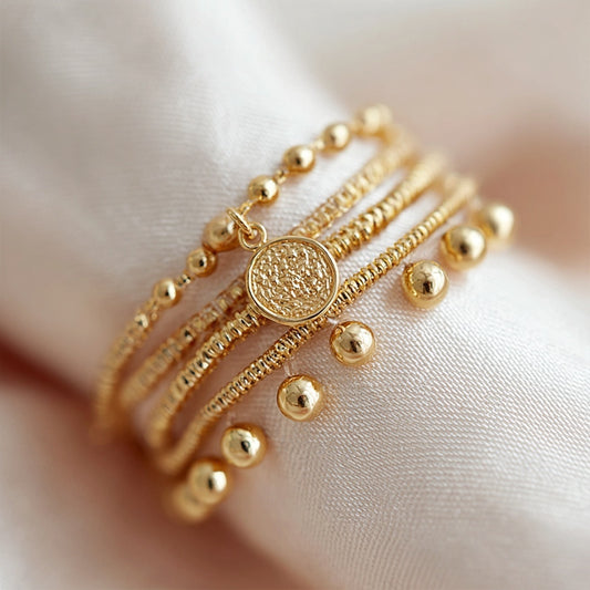 Summer 2025's Hottest Friendship Bracelet Trends | Renude