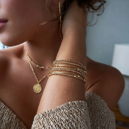 Find Stylish Chain Link Bracelets Today | Renude