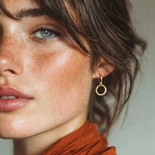 Vibrant Enamel Jewelry Trends You’ll Love | Renude