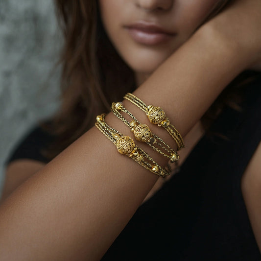 Chic Chain Link Bracelets to Elevate Any Look | Renude